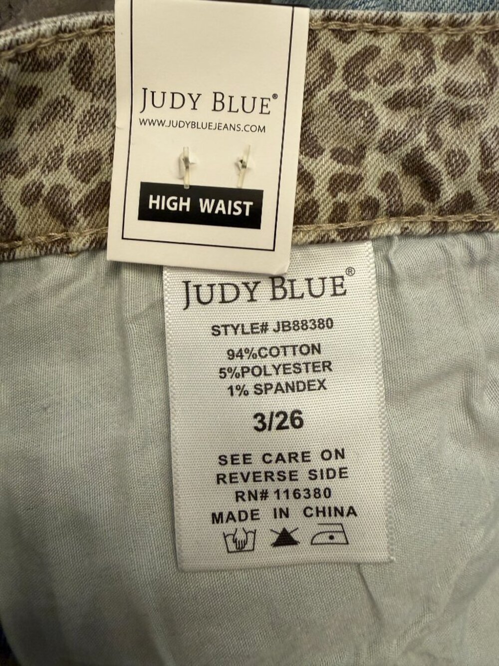 Judy Blue High Rise - Picture 3 of 5